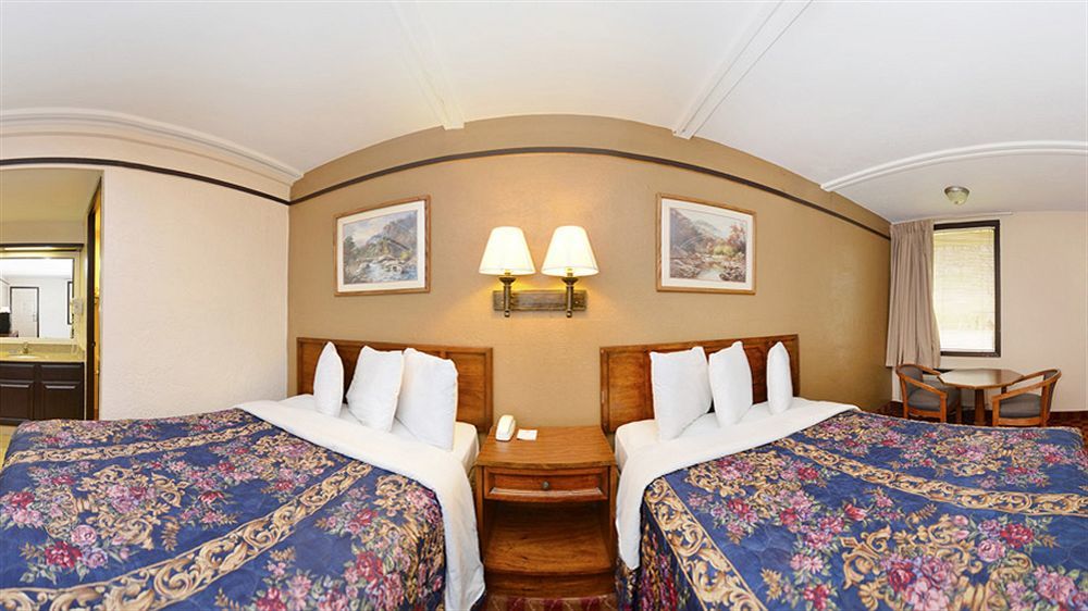 Spanish Trace Inn Athens Luaran gambar