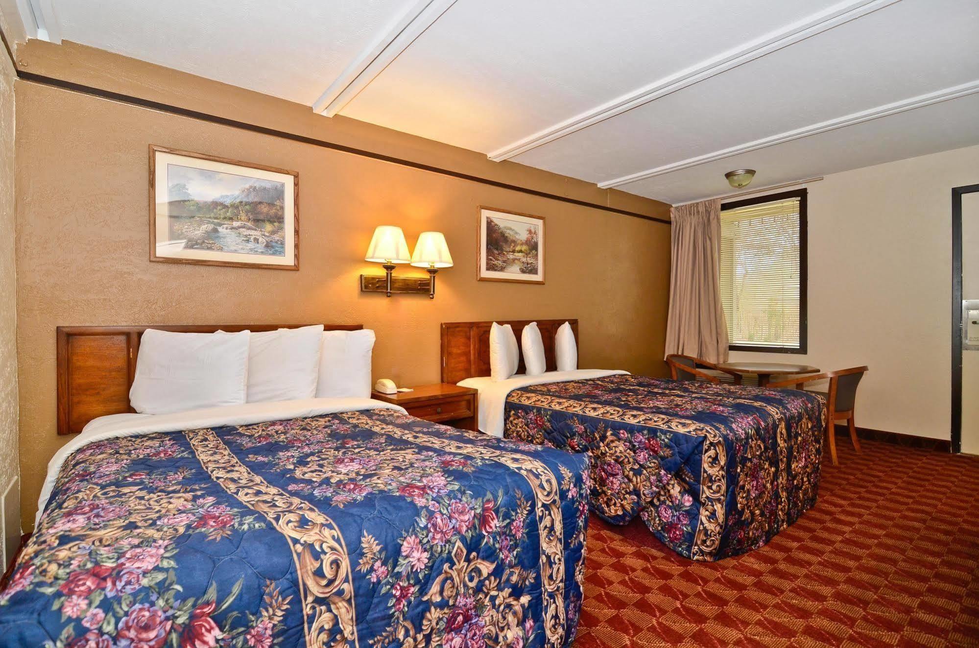 Spanish Trace Inn Athens Luaran gambar